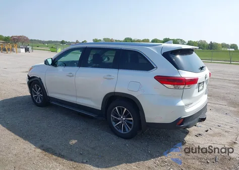 2019 Toyota Highlander Xle из США, поврежденный, VIN 5TDJZRFH9KS917580